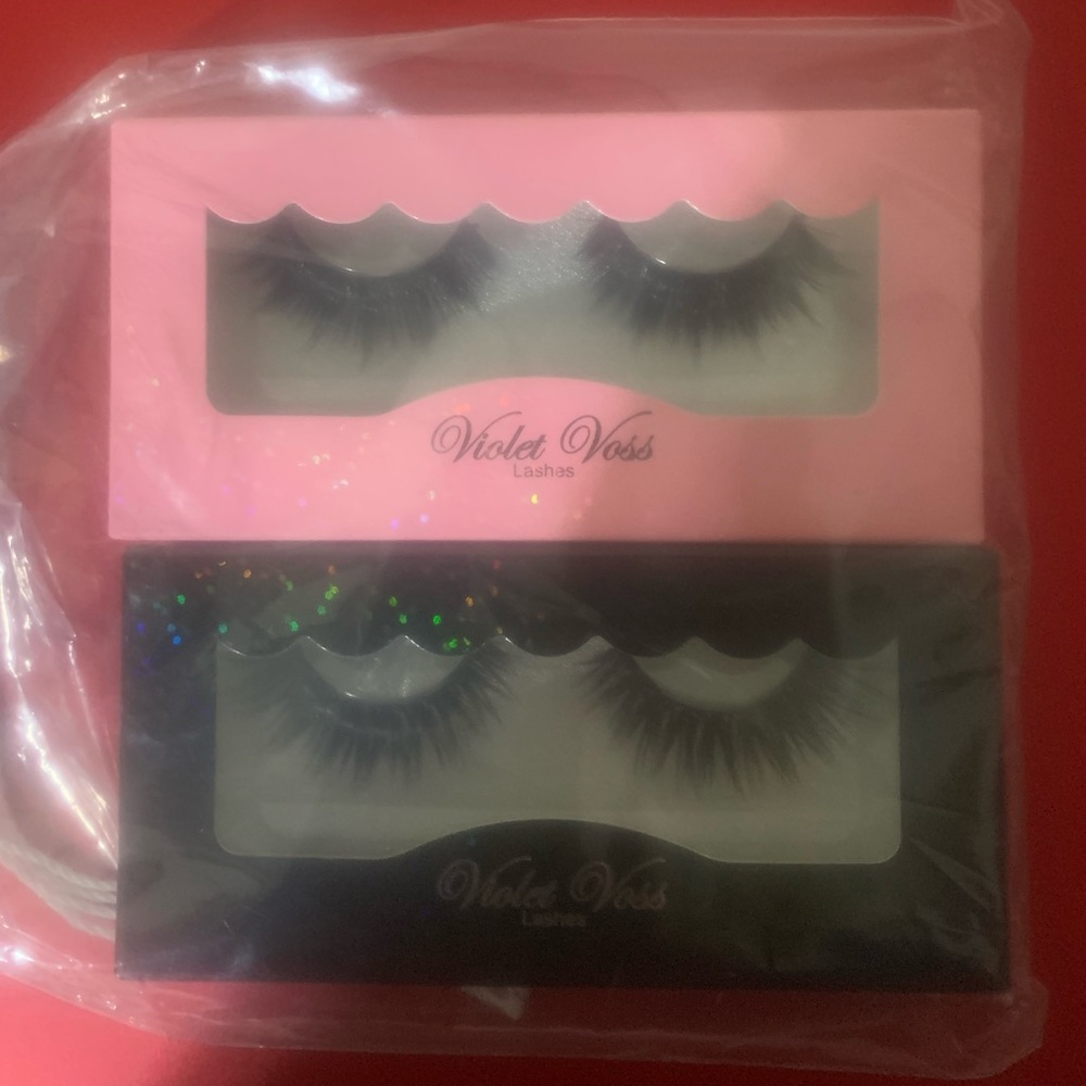 Violet Voss false lashes